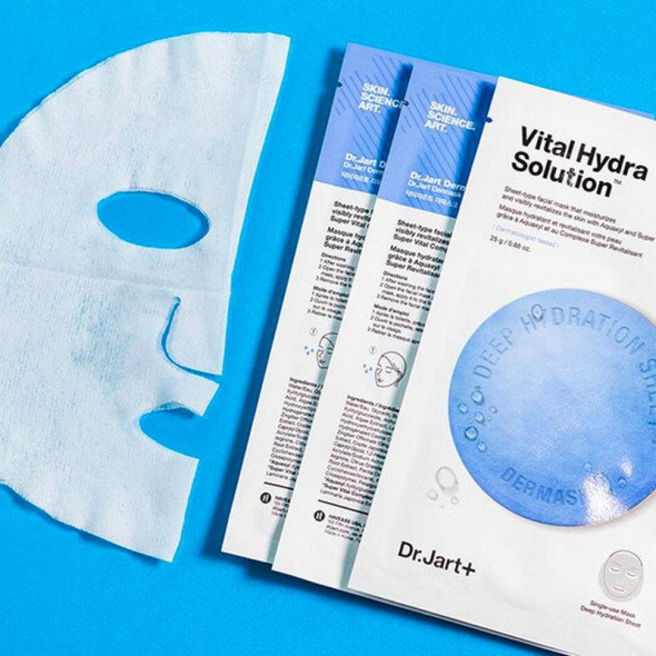 Зволожуюча тканинна маска Dr. Jart Dermask Water Jet Vital Hydra Solution